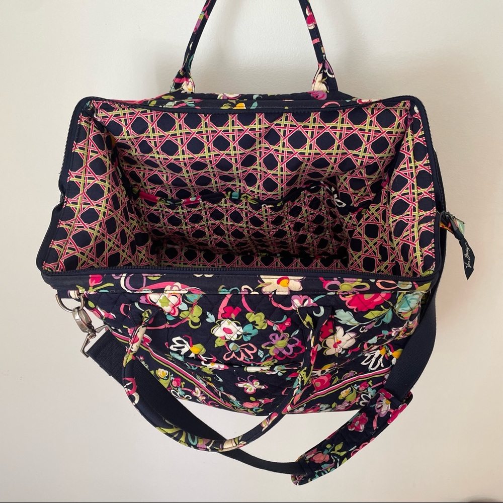 Vera Bradley Blue Floral Travel Duffle Bag - XL - Picture 5 of 12